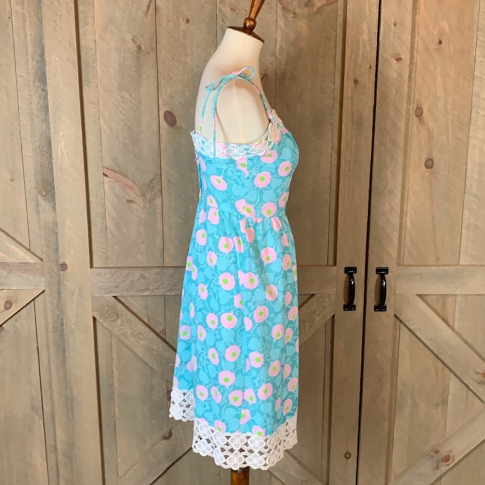 Vintage Lilly Pulitzer The Lilly sundress with eyelet lace trim Vintage Size 10 - Picture 3 of 12